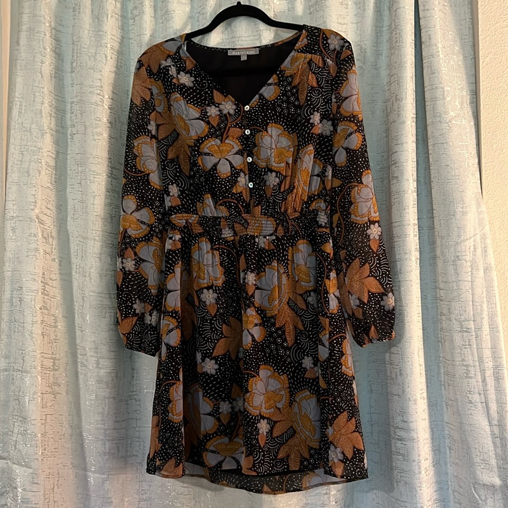 Daniel Rainn
Harlow Shirt Dress
Never worn
Indigo
M
